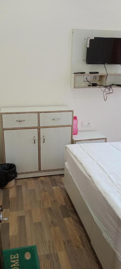 Hotel Ananta Residency Rishīkesh Esterno foto