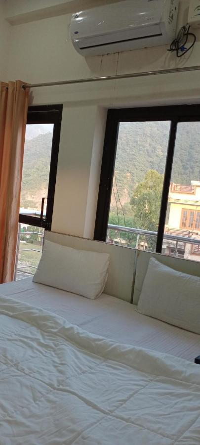 Hotel Ananta Residency Rishīkesh Esterno foto