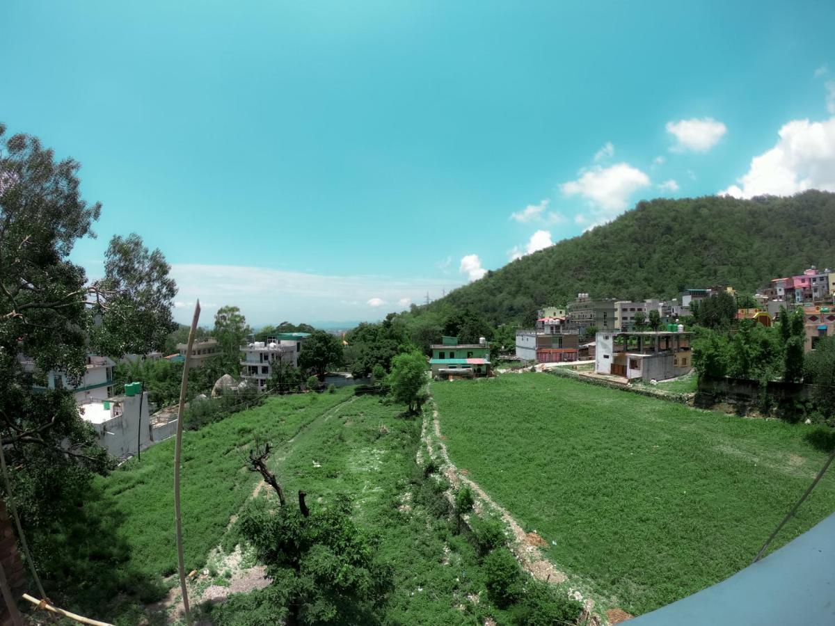 Hotel Ananta Residency Rishīkesh Esterno foto